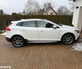 VOLVO V40 CROSS COUNTRY D3 DRIVE-E OCEAN RACE