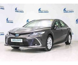 TOYOTA CAMRY 2.5 220H ADVANCE