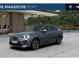 BMW-IX2-EDRIVE20-PANORAMADAK-TREKHAAK-M-SPORTSTOELEN-HEADUP-M-ADAPTIEF-ONDERSTEL-PARKING-ASSISTANT-PLUS-ADAPTIEVE-LED