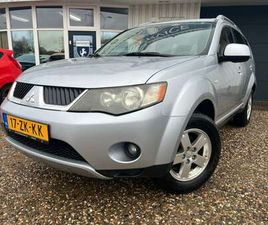 MITSUBISHI OUTLANDER - 2.4 INTRO EDIT. 2WD