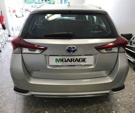 TOYOTA AURIS TOYOTA AURIS SW HYBRID BUSINESS NO OBBL. FINANZ.