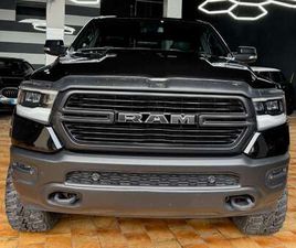 RAM TRUCKS RAM 1500 CREW CAB RAM 1500 5.7 V8 CREW CAB BIG HORN BLACK 395CV AT8