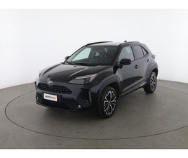 TOYOTA YARIS CROSS 1.5 HYBRID