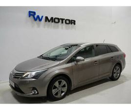 TOYOTA AVENSIS BREAK KOMBI 1.8 147HK EDITION 50 PANO B-KAMERA BT