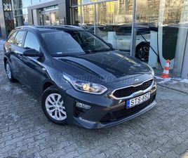 KIA CEED SW KIA CEE'D CEED SW 1.0 T-GDI SILVER MAGYAR. SZERVIZKÖNYV. KAMERA