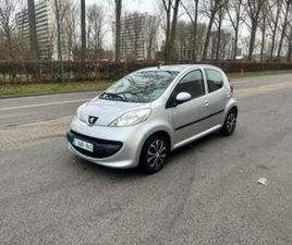 PEUGEOT 107 ② PEUGEOT 107 ESSENCE AUTOMATIQUE 2007 — PEUGEOT — 2EMEMAIN