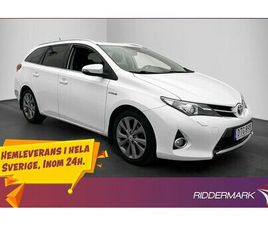 TOYOTA AURIS TOURING HYBRID EDITION 50 M&K-VÄRM KAMERA