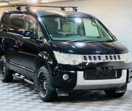 (08) 2.4 D5 4WD G NAVIGATION PACKAGE 7 SEAT 5DOOR