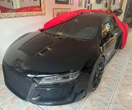 AUDI R8 4.2 V8 FSI QUATTRO R TRONIC/ PERFORMANCE