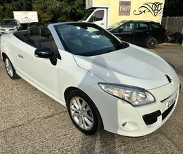 RENAULT MEGANE COUPE 2011 RENAULT MEGANE 1.6 DYNAMIQUE TOM TOM VVT 110 COUPE CONVERTIBLE 2D