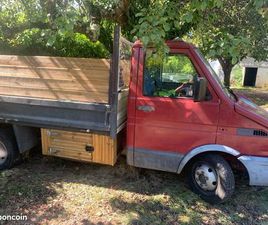 IVECO 35 8 BENNE BASCULANTE