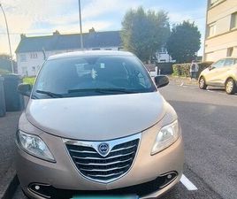 LANCIA YPSILON LANCIA YPSILON 2015