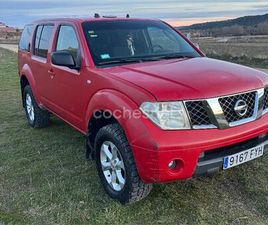 NISSAN PATHFINDER 2.5 DCI LE 7 PLAZAS