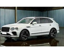 HYBRID 3.0 PHEV MULLINER BLACKLINE TV SCREENS