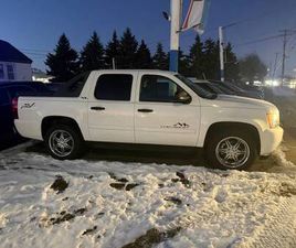 2008 CHEVROLET AVALANCHE LT. 4X4 160K MILES. SUPER NICE TRUCK