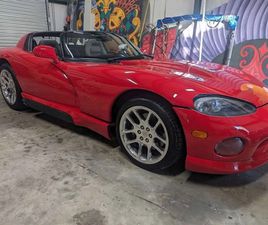 DODGE VIPER COUPE 1994 DODGE VIPER 1994 DODGE VIPER/18K /MILES/ 6 SPEED
