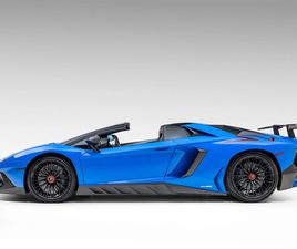 2017 LAMBORGHINI AVENTADOR LP750-4 SV ROADSTER BLU LE MANS EXTENDED WARRANTY
