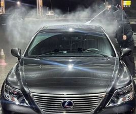 LEXUS LS