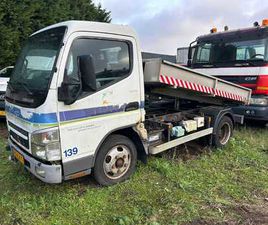 CAMION-BENNE MITSUBISHI CANTER 2007