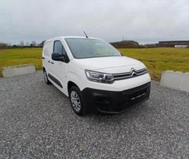② CITROEN BERLINGO 102CH **3PLACES CLIM ATTELAGE** — CAMIONNETTES & UTILITAIRES — 2EMEMAIN