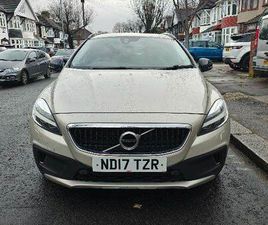 VOLVO V40 CROSS COUNTRY 2017