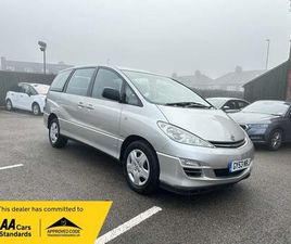 2.4 VVT-I T2 5DR (8 SEAT)