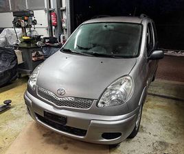 TOYOTA YARIS VERSO TOYOTA YARIS VERSO 1.3 BENZIN, KLIMA, 8-FACH BEREIFT CANTON ARGOVIE - TUTTI.CH