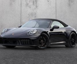 PORSCHE 911 CARRERA 4 GTS CABRIOLET