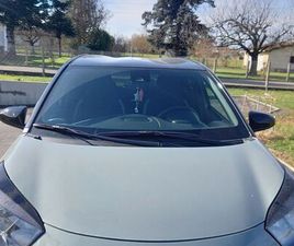 TOYOTA AYGO X VEND VOITURE AYGO X