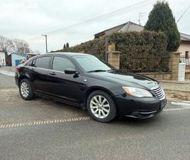 CHRYSLER 200 CHRYSLER 200 2,4L DOHC VVT TOURING 2012