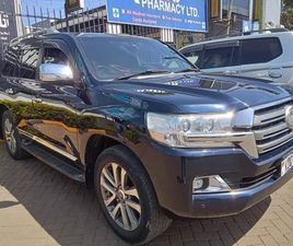 TOYOTA LANDCRUISER - 2016