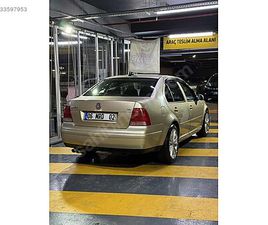 VOLKSWAGEN BORA 1.6 COMFORTLINE