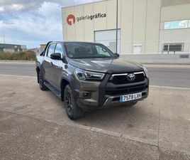 TOYOTA - HILUX