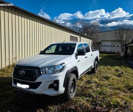 TOYOTA HILUX DOUBLE CABINE 2.4D -4D 4X4 150 CH LEGENDE UTILITAIRE