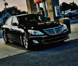 HYUNDAI GENESIS 2012