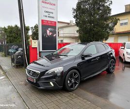 VOLVO V40 CROSS COUNTRY D2 MOMENTUM