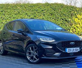 ST-LINE 1.0T // VERY LOW MILEAGE // 17 ALLOYS // HEATED MULTIFUNCTION STEERING WHEEL