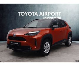TOYOTA YARIS CROSS 1,5 HYBRID AWD-I INTENSE