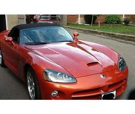 2005 DODGE VIPER SRT10