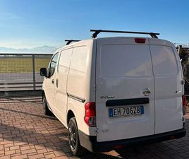 NISSAN NV 200