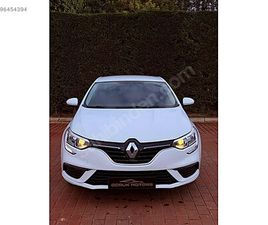 RENAULT MEGANE 1.6 JOY