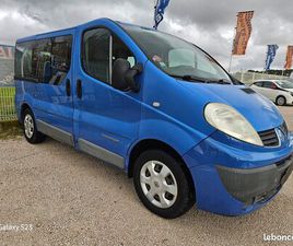 RENAULT TRAFIC PASSENGER 2L DCI 115CV EXPRESSION 9 PLACES 2012 1ÈRE MAIN
