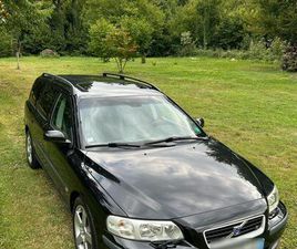 VOLVO V70 R