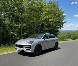 PORSCHE CAYENNE SE HYBRID COUPE BLACK EDITION 519 CV