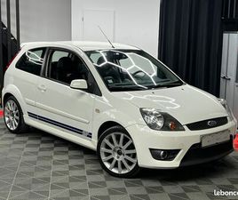 FORD FIESTA ST150 2.0 | 2ÈME MAIN / FACTURES ET CARNET D'ENTRETIEN