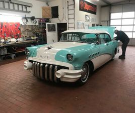 BUICK SPECIAL BUICK SPECIAL 4-DOOR SEDAN – 1956 – US-KLASSIKER IN TRAUMFARBEN