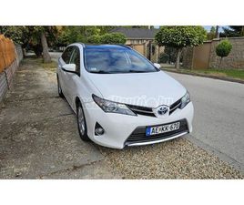 TOYOTA AURIS TOURING SPORTS 1.8 HSD LOUNGE (AUTOMATA)