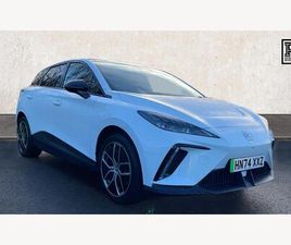 MG MG4 64KWH TROPHY LONG RANGE AUTO 5DR