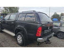 TOYOTA HILUX 3.0 D-4D PICK-UP CON HARD TOP