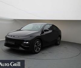 AWD PERFORMANCE DISTR PANO 360KAM LEDER